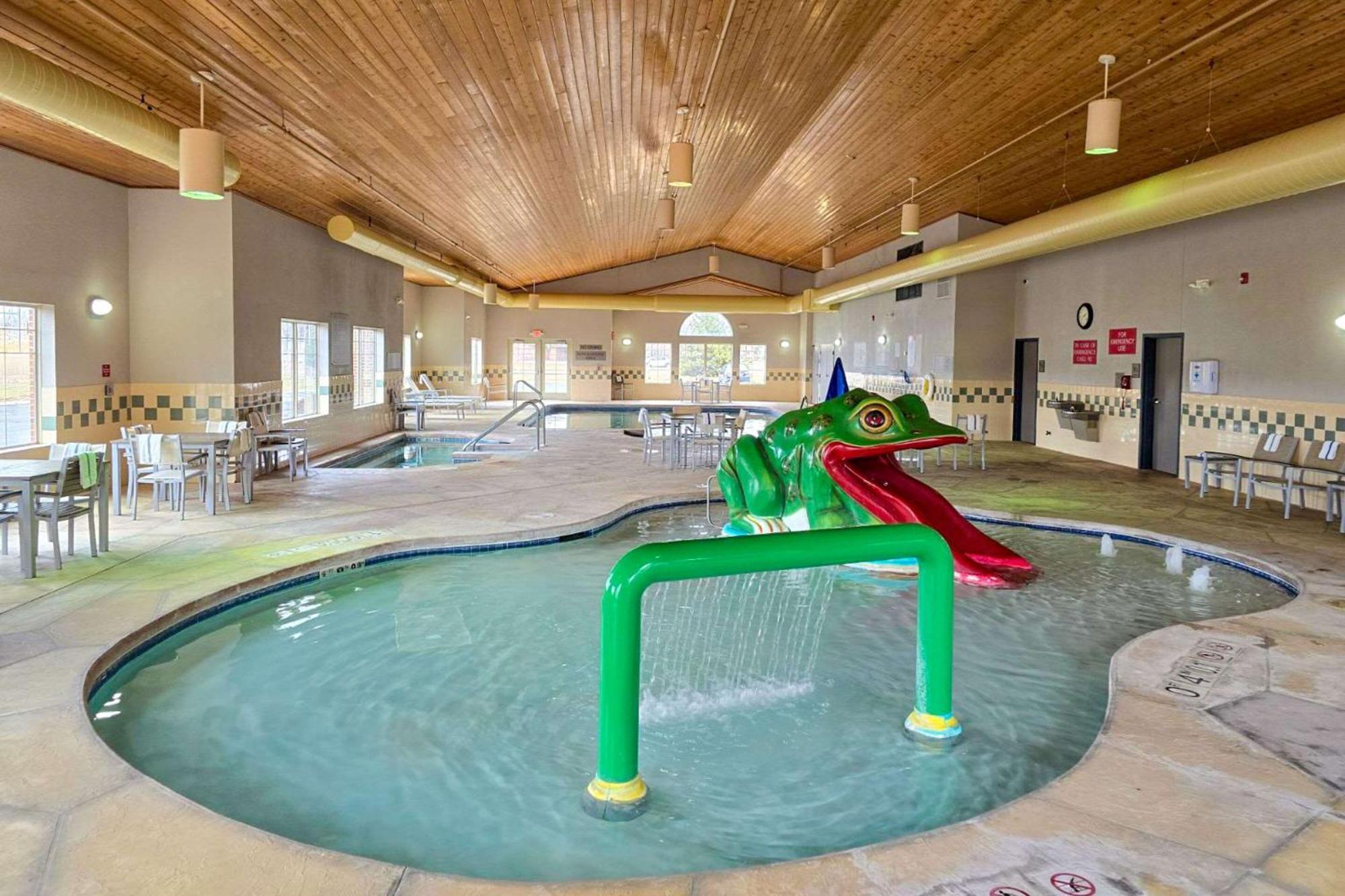 Country Inn & Suites By Radisson, Green Bay East, Wi Exteriör bild