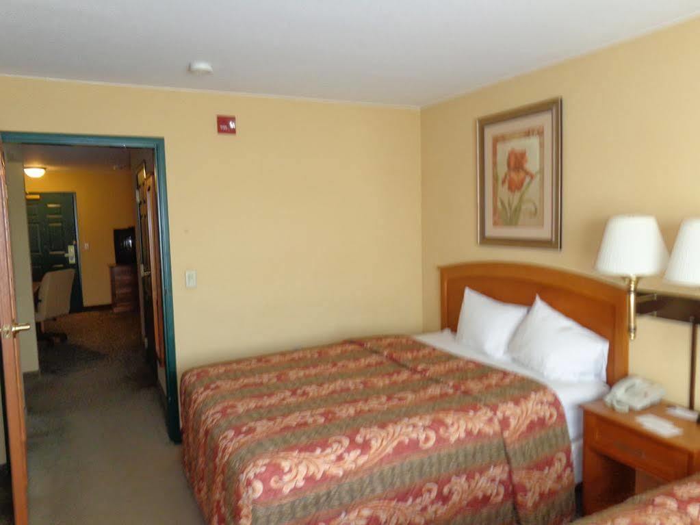 Country Inn & Suites By Radisson, Green Bay East, Wi Exteriör bild